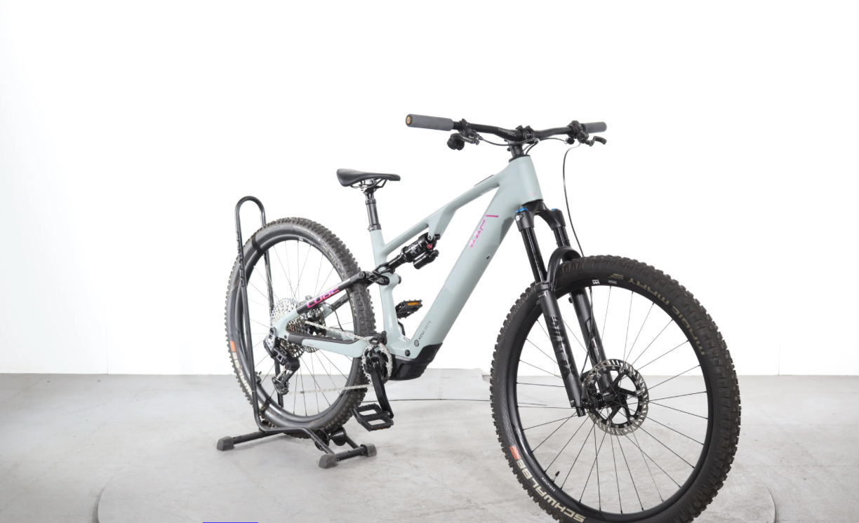 Cube AMS Hybrid ONE44 C:68X TM. 2024