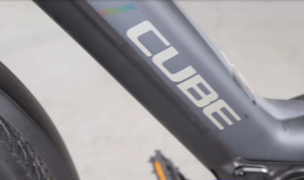 Cube Touring Hybrid ProModelljahr 2024