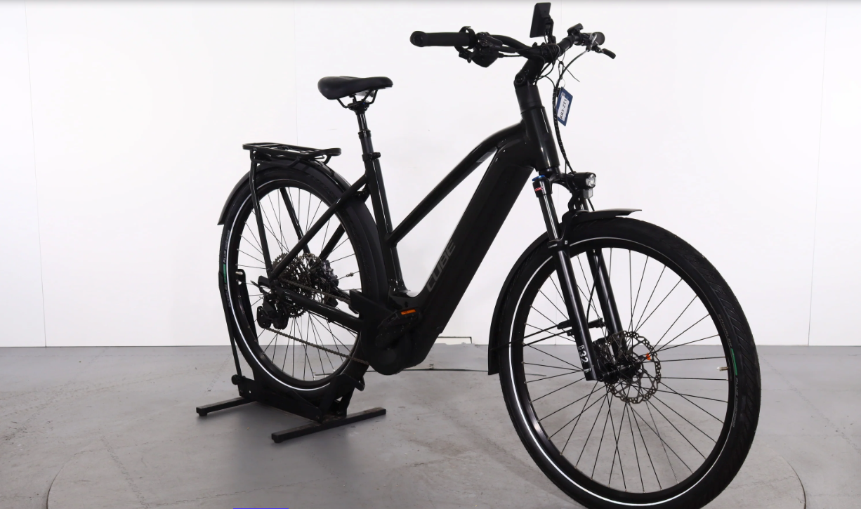 Cube Kathmandu Hybrid EXC Jahr 2024