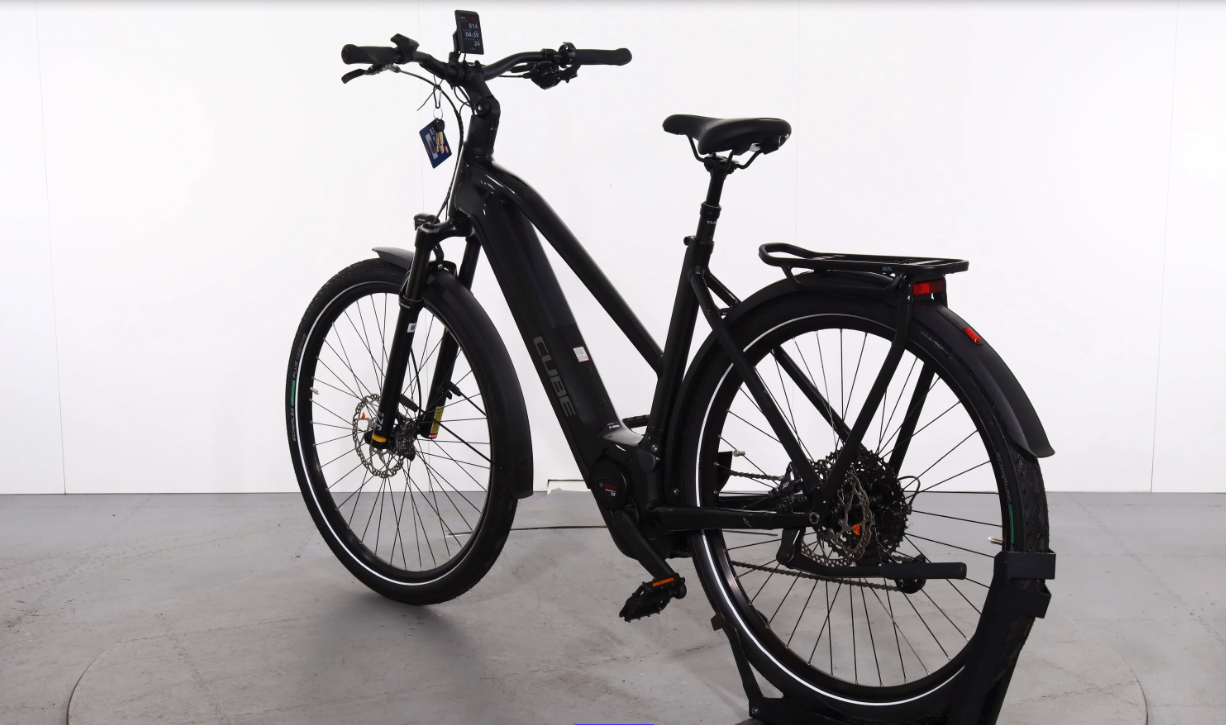 Cube Kathmandu Hybrid EXC Jahr 2024
