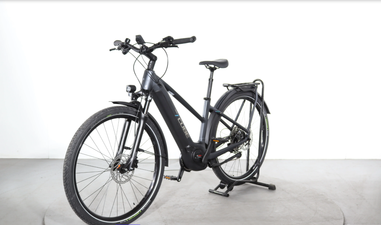 Cube Touring Hybrid Pro Jahr 2024
