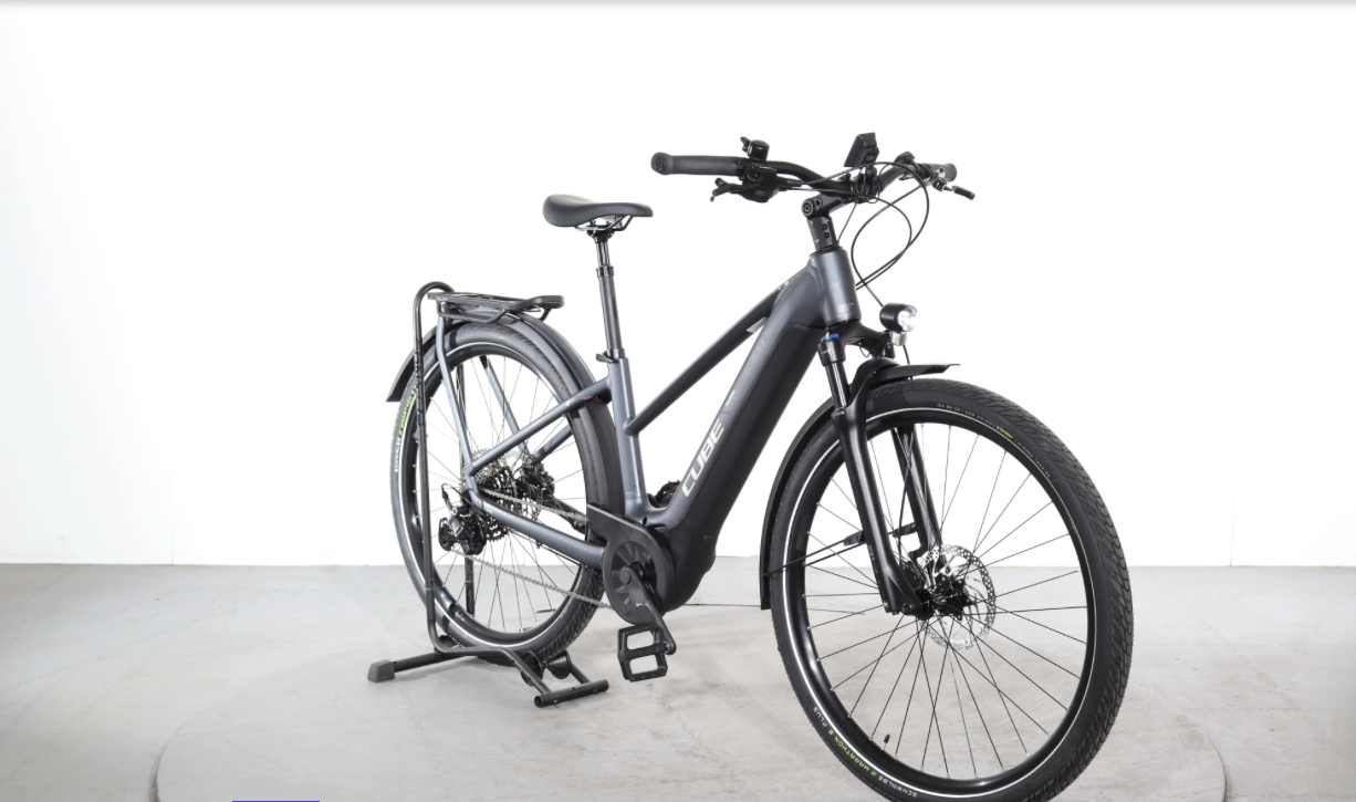 Cube Touring Hybrid Pro Jahr 2024