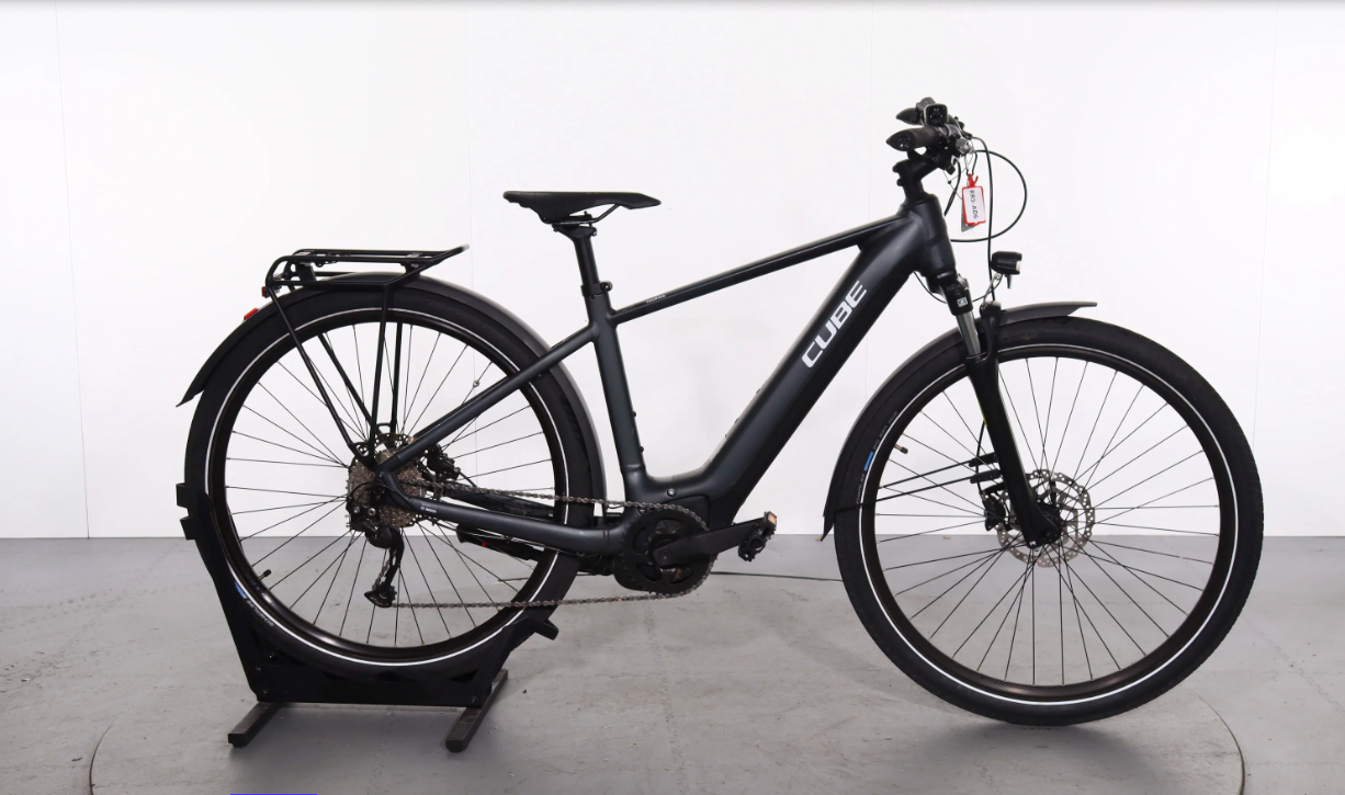 Cube Touring Hybrid Pro    Jahr 2023