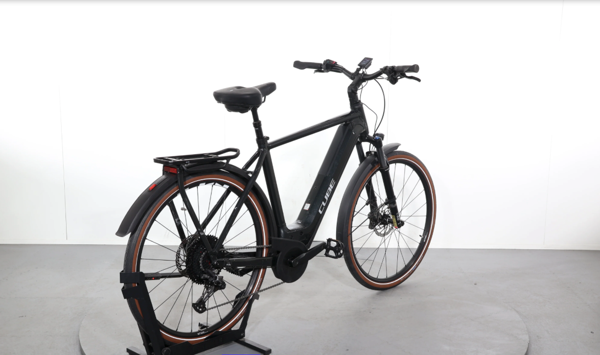 Cube Kathmandu Hybrid Exc 750    Modelljahr 2023