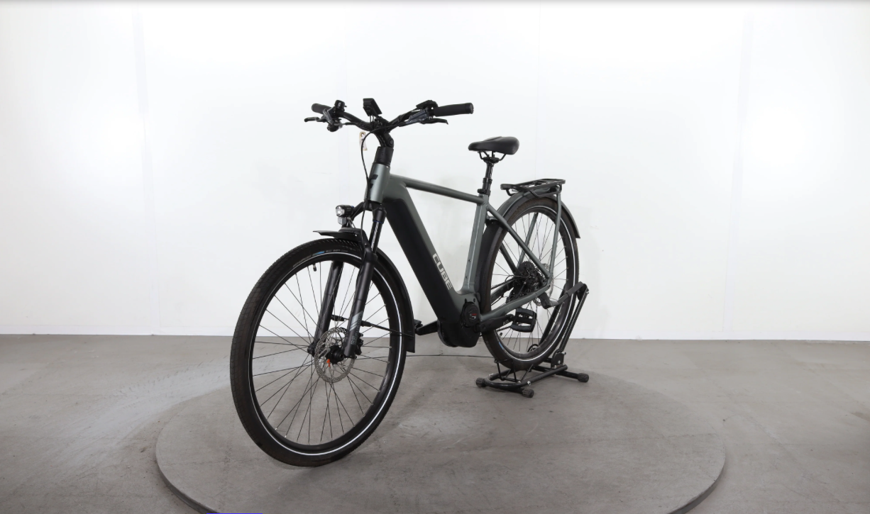 Cube Kathmandu Hybrid Pro 750    Modelljahr 2023