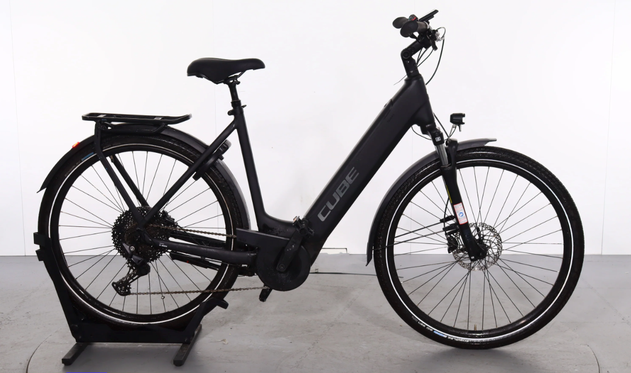 Cube Touring Hybrid Pro 625 Modelljahr 2023