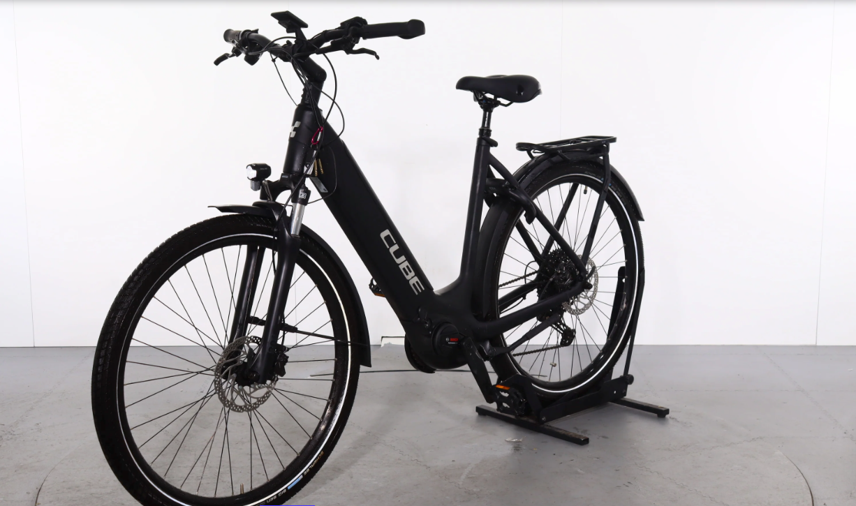 Cube Touring Hybrid Pro 625 Modelljahr 2023