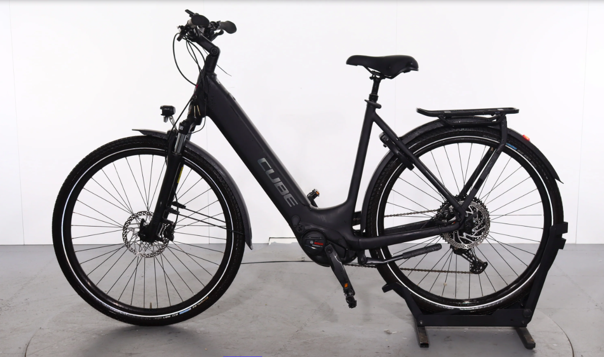 Cube Touring Hybrid Pro 625 Modelljahr 2023