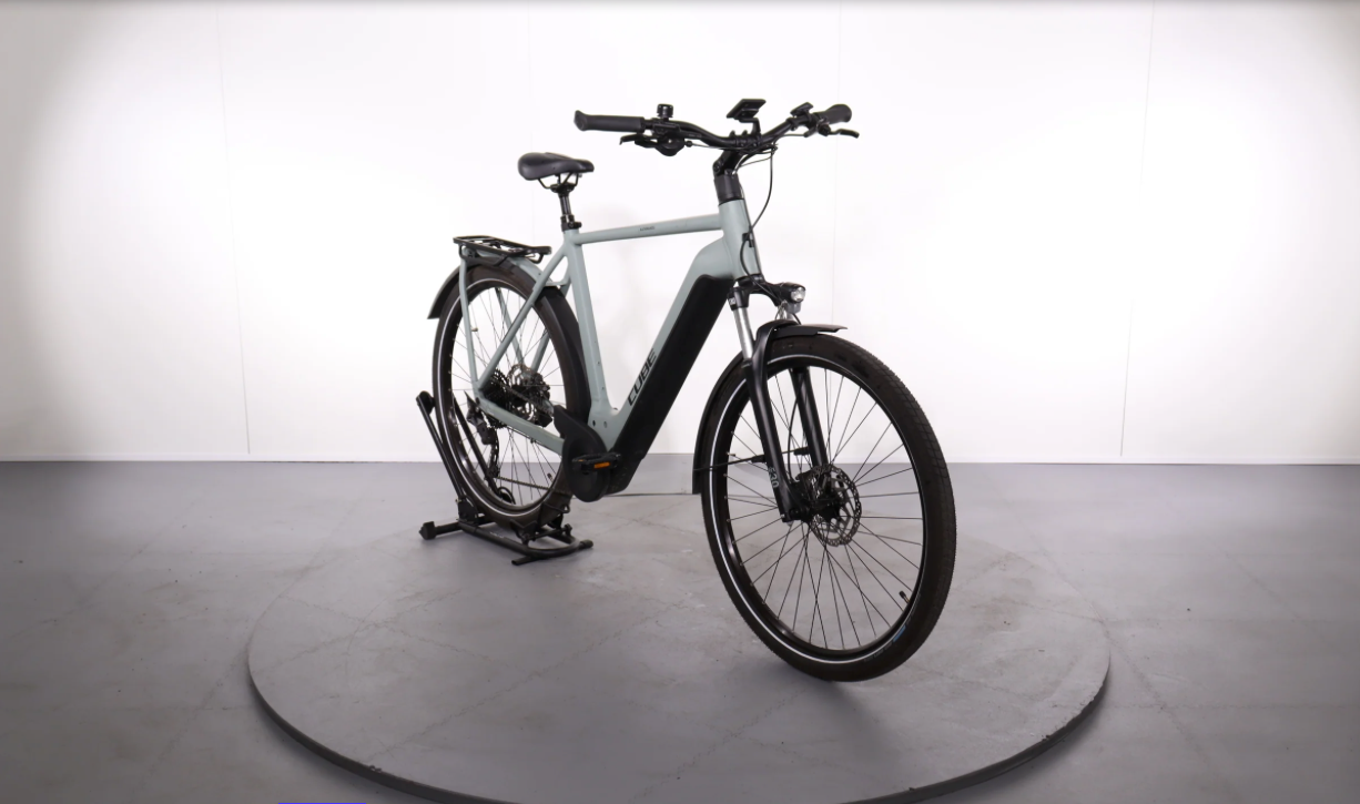 Cube Kathmandu Hybrid One 625 Baujahr 2023