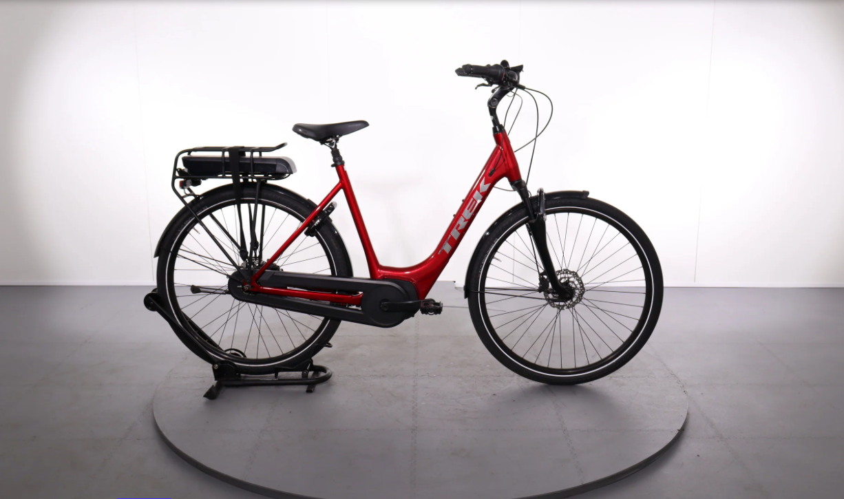 Trek District +4 Lowstep    Modelljahr 2023