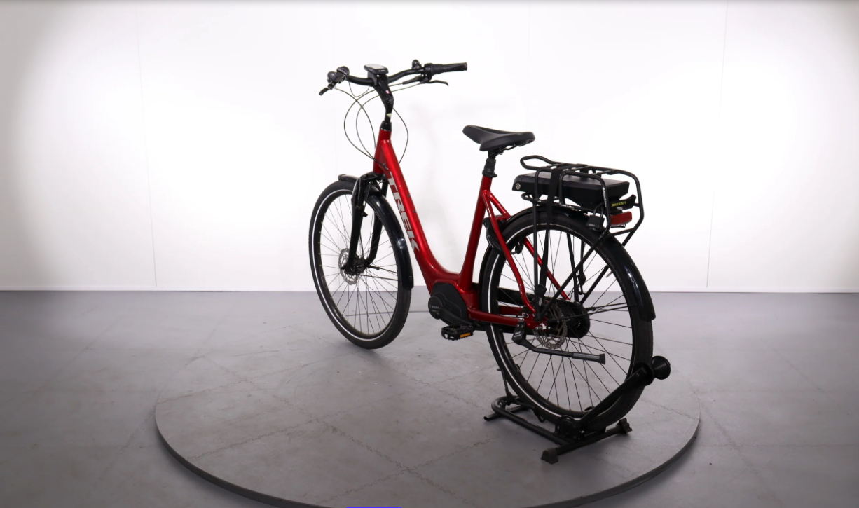Trek District +4 Lowstep    Modelljahr 2023