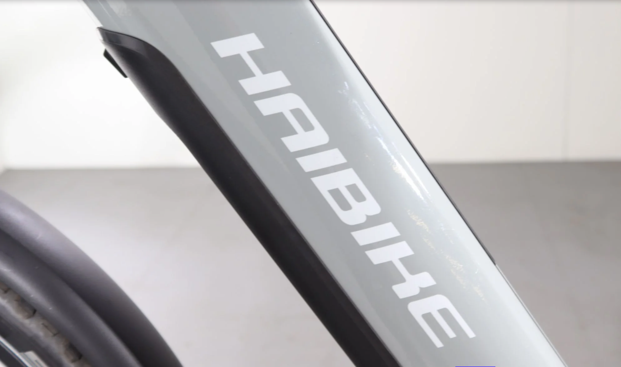 Haibike Trekking 7    Baujahr 2023