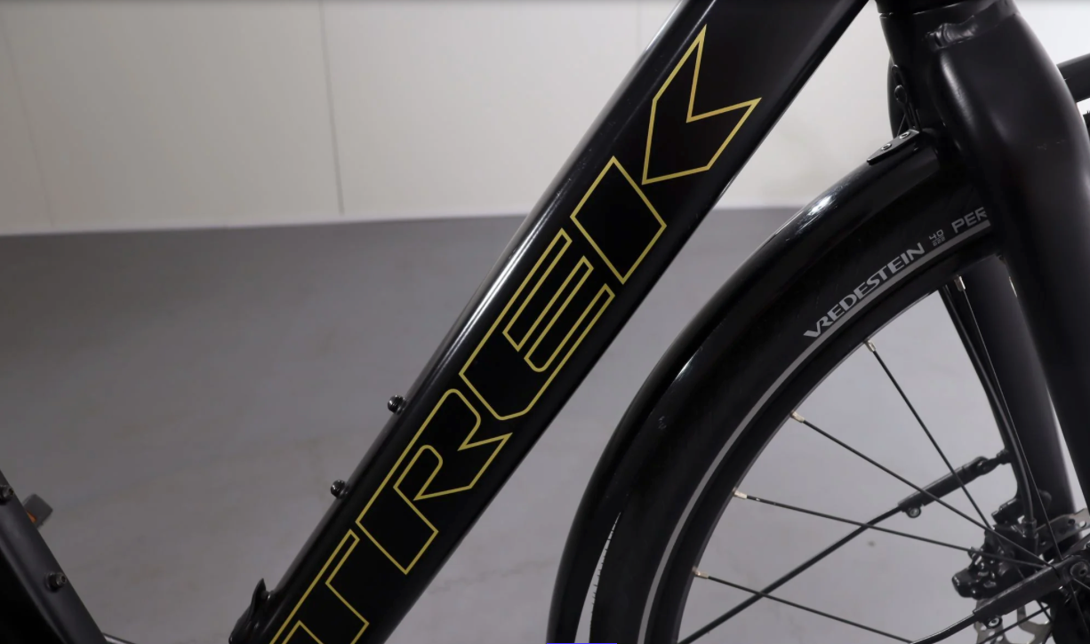 Trek FX+ 2     Baujahr 2025