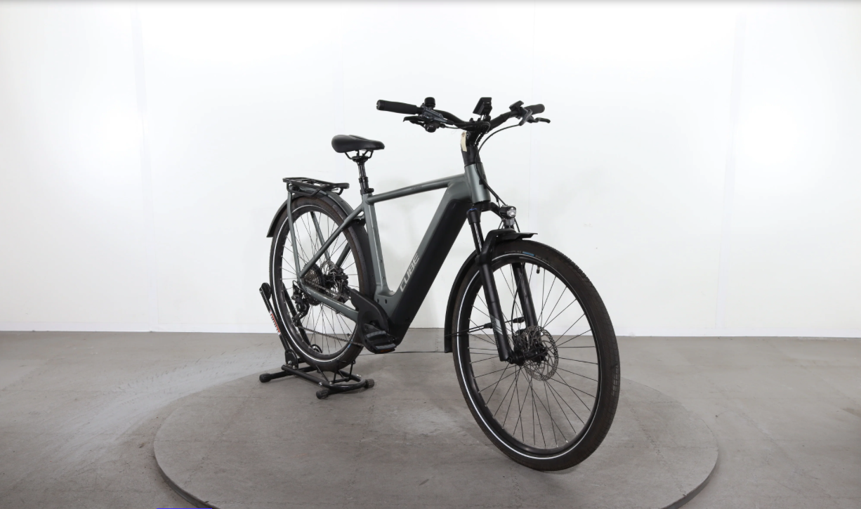 Cube Kathmandu Hybrid Pro 750 Baujahr 2023