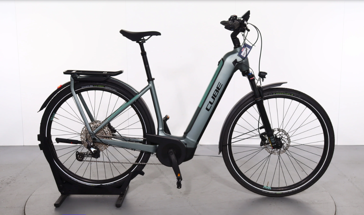 Cube Kathmandu Hybrid EXC    Jahr 2022