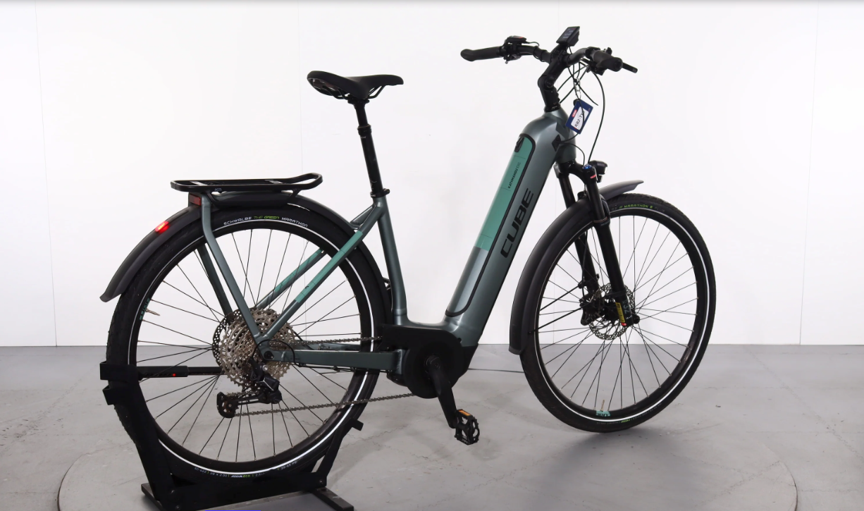 Cube Kathmandu Hybrid EXC    Jahr 2022